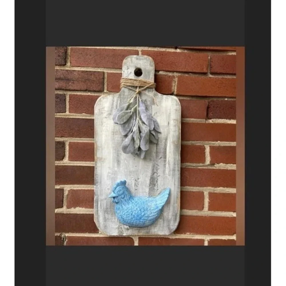 Handmade Wood Cutting Board Wall Art Ceramic Chicken Farmhouse Cottage Primitive